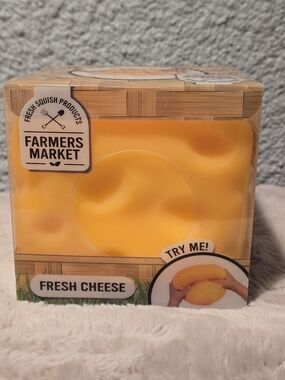 Viral Jumbo Squeezy Cheese- Sunny Days, Toymendous, Giggle Zone